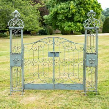 Vintage Gates - L166 x W23 x H168 cm - Antiqued