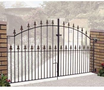 Saxon Spear Top Arched Double Driveway Gate - Solid Steel - Fits Gap of 2134 mm x 1245 mm High - Electro Galv./Black Powder Coated