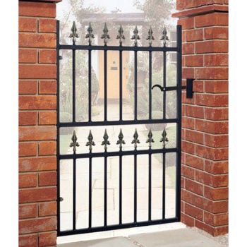 Corfe Premium Range Spear Top Single Gate - Solid Steel - Fits Gap of 1067 mm x 1168 mm High - Electro Galv./Black Powder Coated