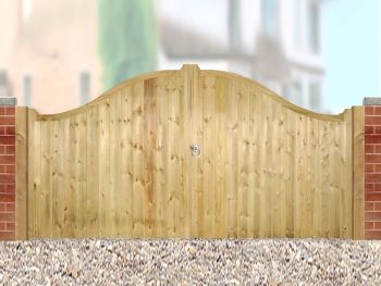 Drayton Low Shaped Top Double Gate - Pressure Treated Scandinavian Redwood - W2700 x H1250 mm