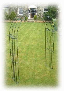 Imperial Traditional Arch (Including Ground Spikes) Bare Metal/Ready to Rust - Steel - L43.2 x W170.1 x H256.4 cm