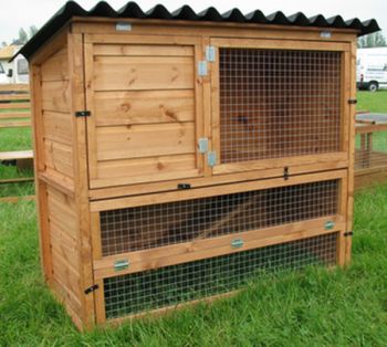 Rabbit Penthouse - Pet hutch for guinea pigs or rabbits - L60 x W122 x H117 cm