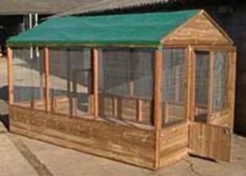 Covered Walk in Pet Run 9' x 6' x 6'6" for animals, birds or poultry