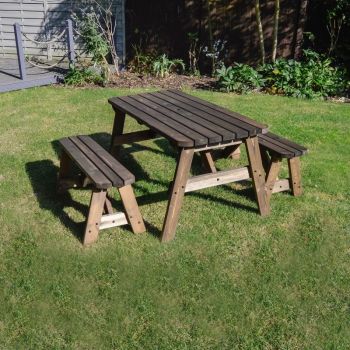 Oakham 5ft Rounded Picnic Table and Bench Set - L152 x W91 x H72 cm - Rustic Brown