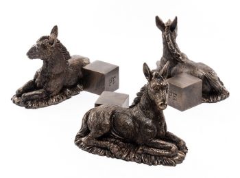 Donkey Foal Plant Pot Feet - Set of 3 - L8 x W10.5 x H8.5 cm