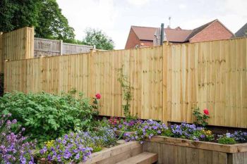 Standard Featheredge Vertical Panel - Timber - L5 x W182.8 x H166.7 cm