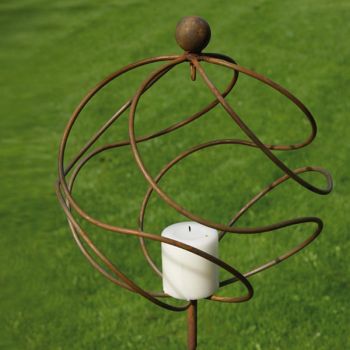 Tangle Ball on 4Ft Stem With Candle Holder/Hook - Plant Support - Solid Steel - L34.3 x W34.3 x H157.5 cm - Bare Metal/Ready to Rust