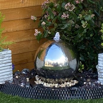 30cms Stainles Steel Sphere Solar Powered - Garden Water Feature. Outdoor Garden Ornament