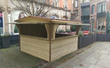 3m x 3m Triple Serve Chalet - Timber - L330 x W330 x H262 cm - Minimal Assembly Required