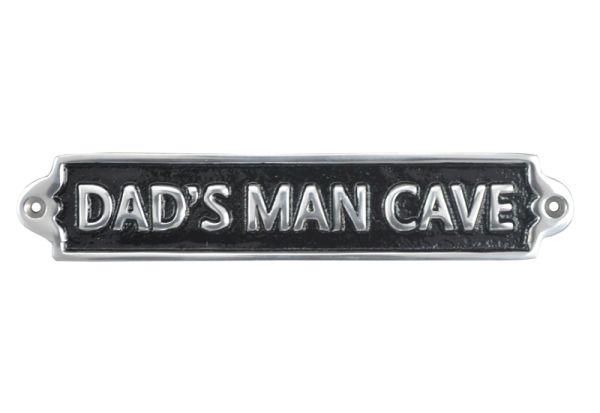 Dads Man Cave Wall Plaque - Aluminium - L1 x W25 x H6 cm