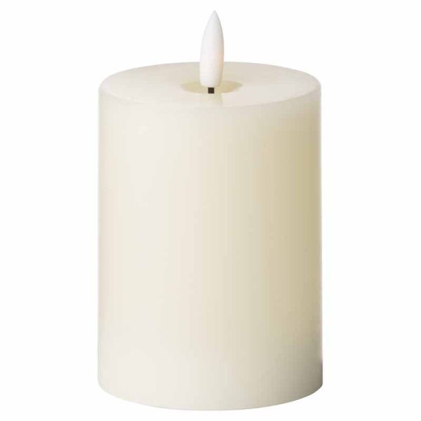 Luxe Collection Natural Glow 3 x 4 LED Candle - Plastic/Wax - L7 x W7 x H10 cm - Ivory