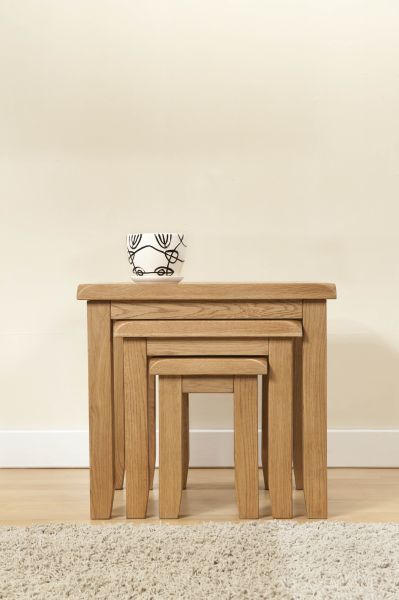 Shrewsbury Nest of Tables - L55 x W55 x H50 cm - Oak