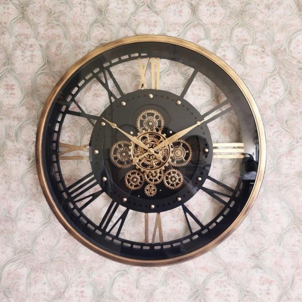 Round Gear Wall Clock with Roman Numerals - L7 x W60 x H60 cm
