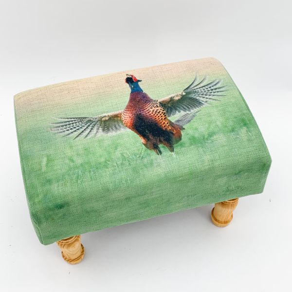 Sheep Footstool - L26 x W40 x H26 cm