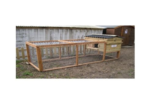 Small Raised Poultry House with adjoining run