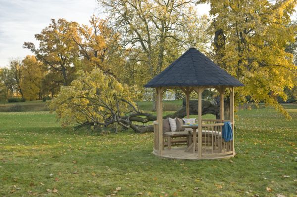 Villandry Gazebo with Felt Tiles - L235 x W235 x H295 cm