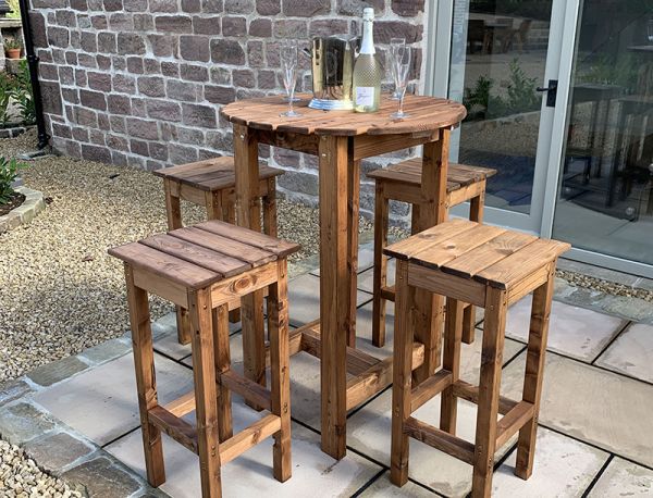 Alfresco Bar Set Four Seater - L170 x W170 x H110 - Redwood