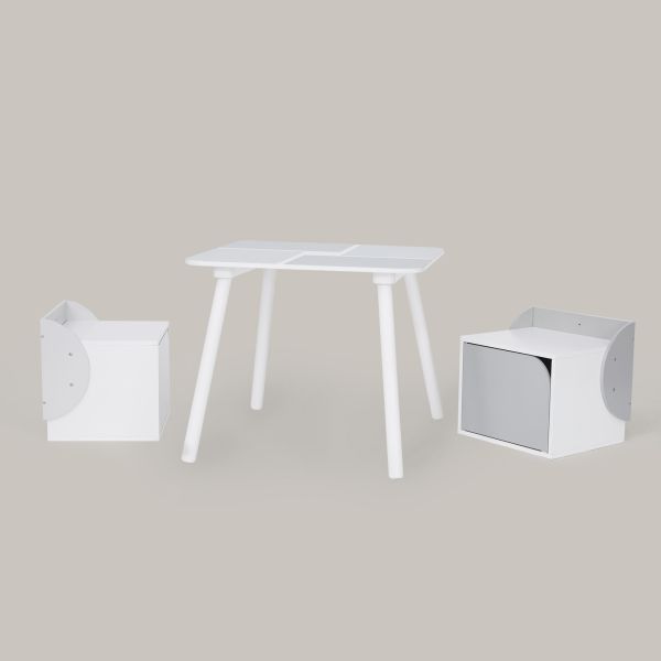 Fantasy fields table outlet and chair set