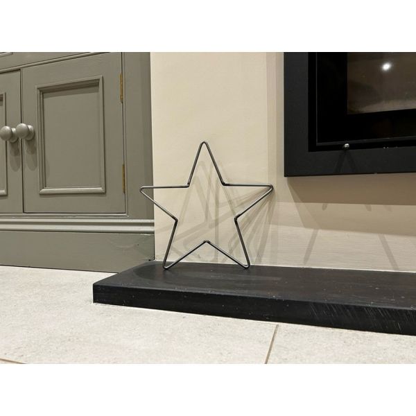Wire Star 30 cm Garden Wall Art - L30 x H30 cm - Bare Metal/Ready to Rust